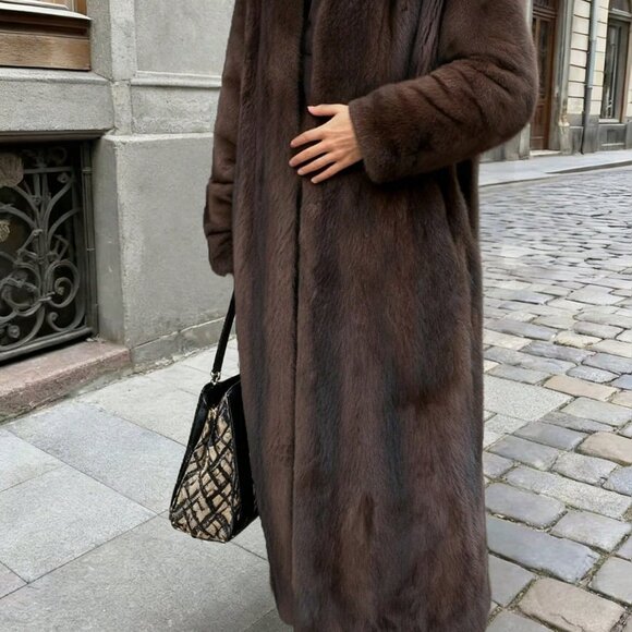 Coffee Brown Casual Women's Loose Long Faux Fur Coat - Picture 3 of 8